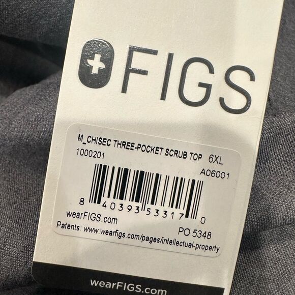 Figs chisec three pocket scrub top graphite gray - Picture 4 of 5